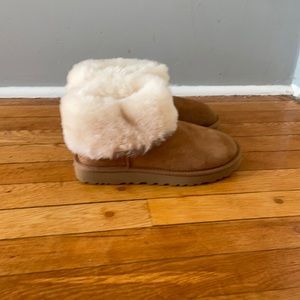 Ugg Classic Mini Fluff size 7